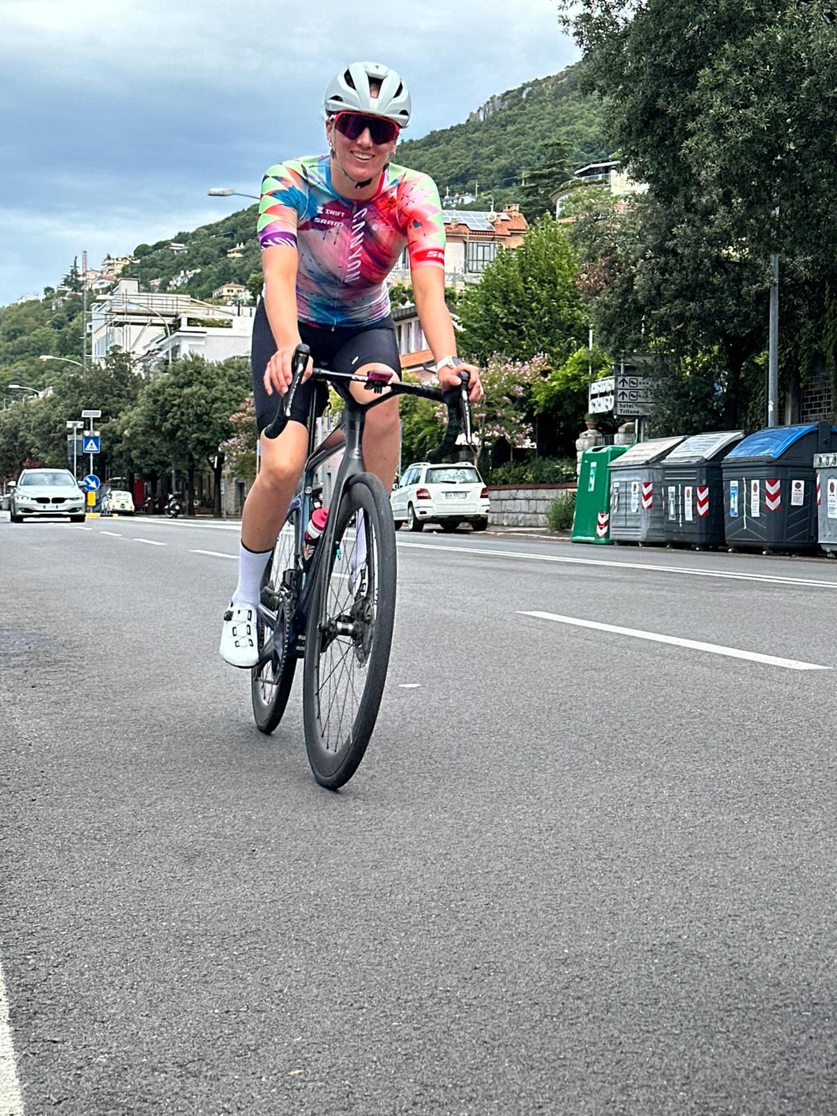 Bella Gar coastal cycling