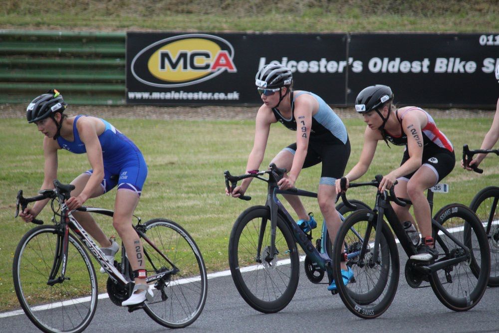 Bella Gar group cycling