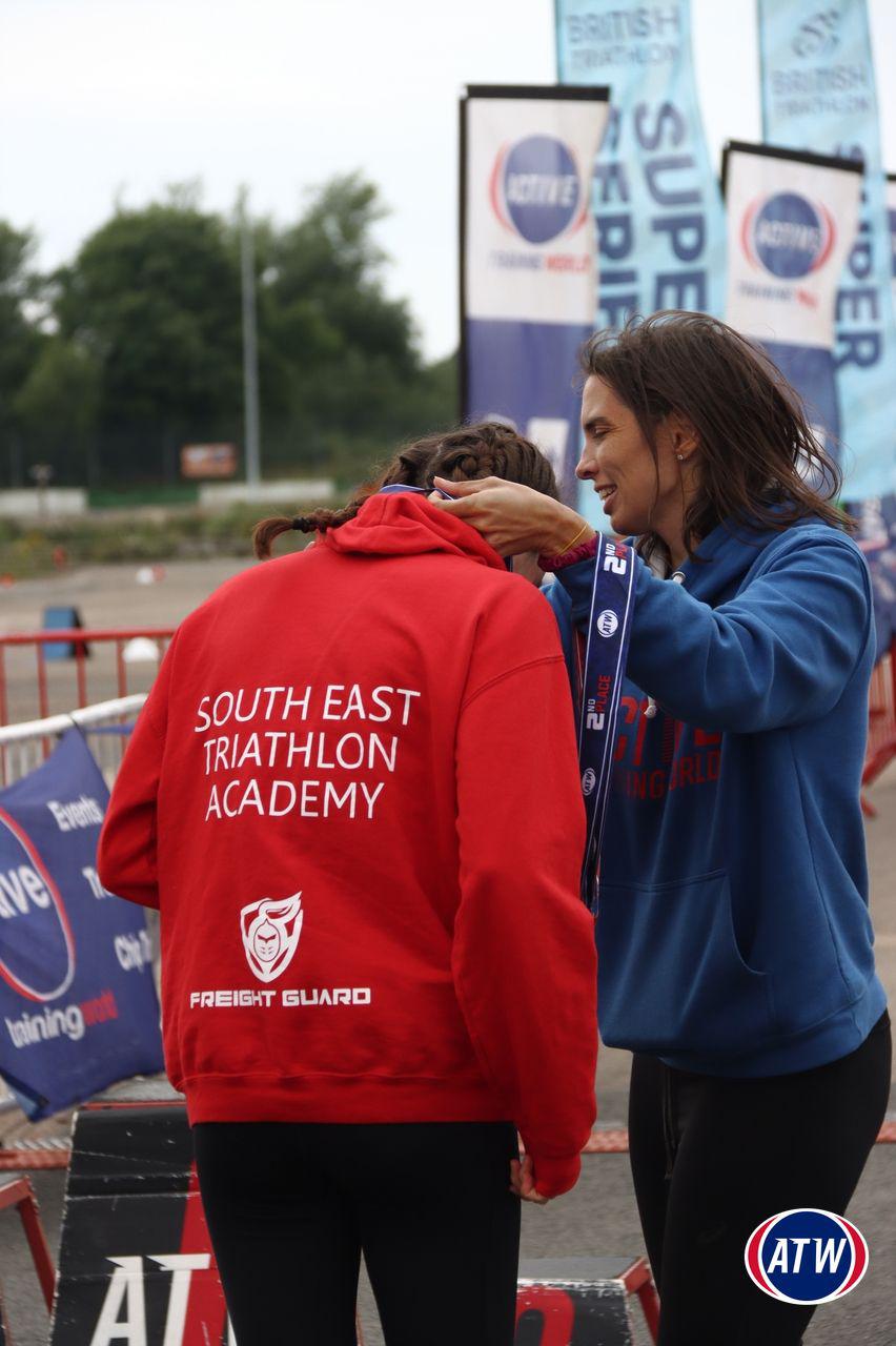 Bella Gar medal ceremony